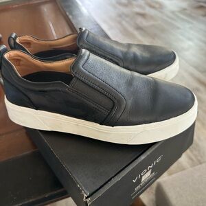 Vionic Kimmie Black Leather Slip-Ons sz 8M
